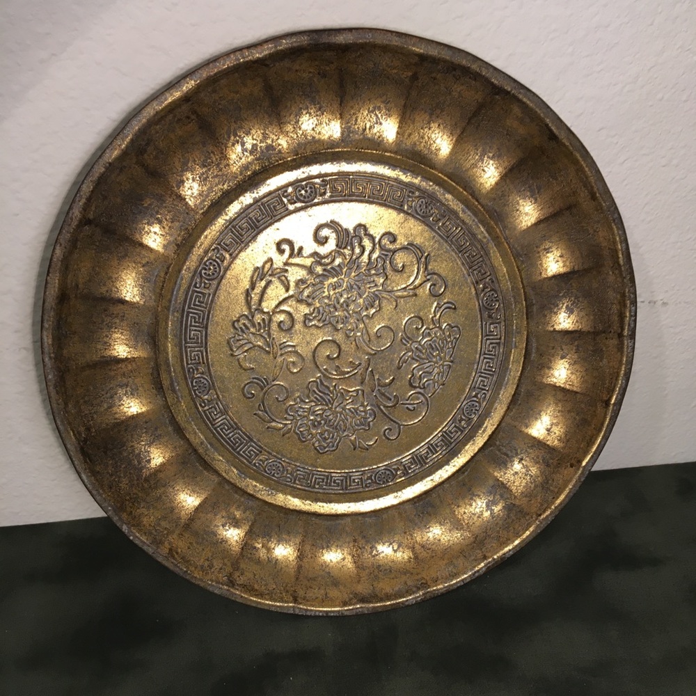 Decorative plate